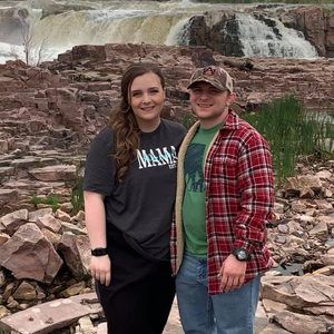 Meet your Posher, Bj